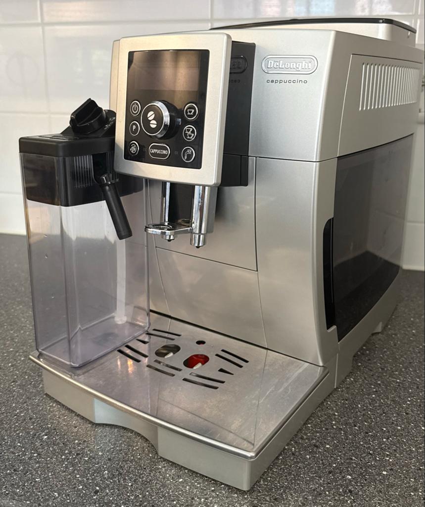 De'Longhi Perfetto ECAM 23.460.S - Zeer goede staat, Afneembaar waterreservoir, Koffiemachine, Zo goed als nieuw, Koffiebonen