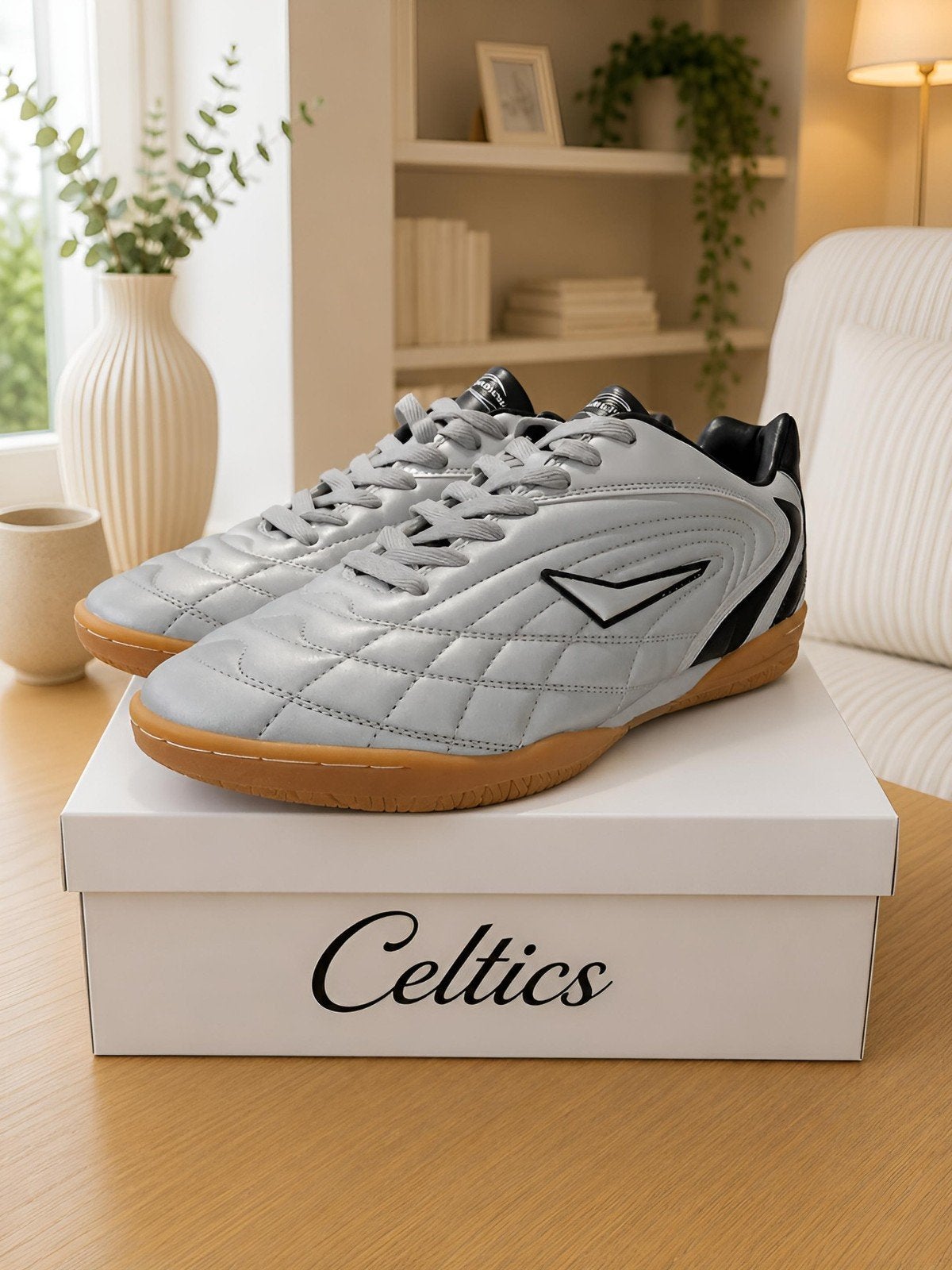 Celtics zaalvoetbalschoenen grijs – Maat 45, Maat XS of kleiner, Schoenen, Nieuw, Ophalen of Verzenden