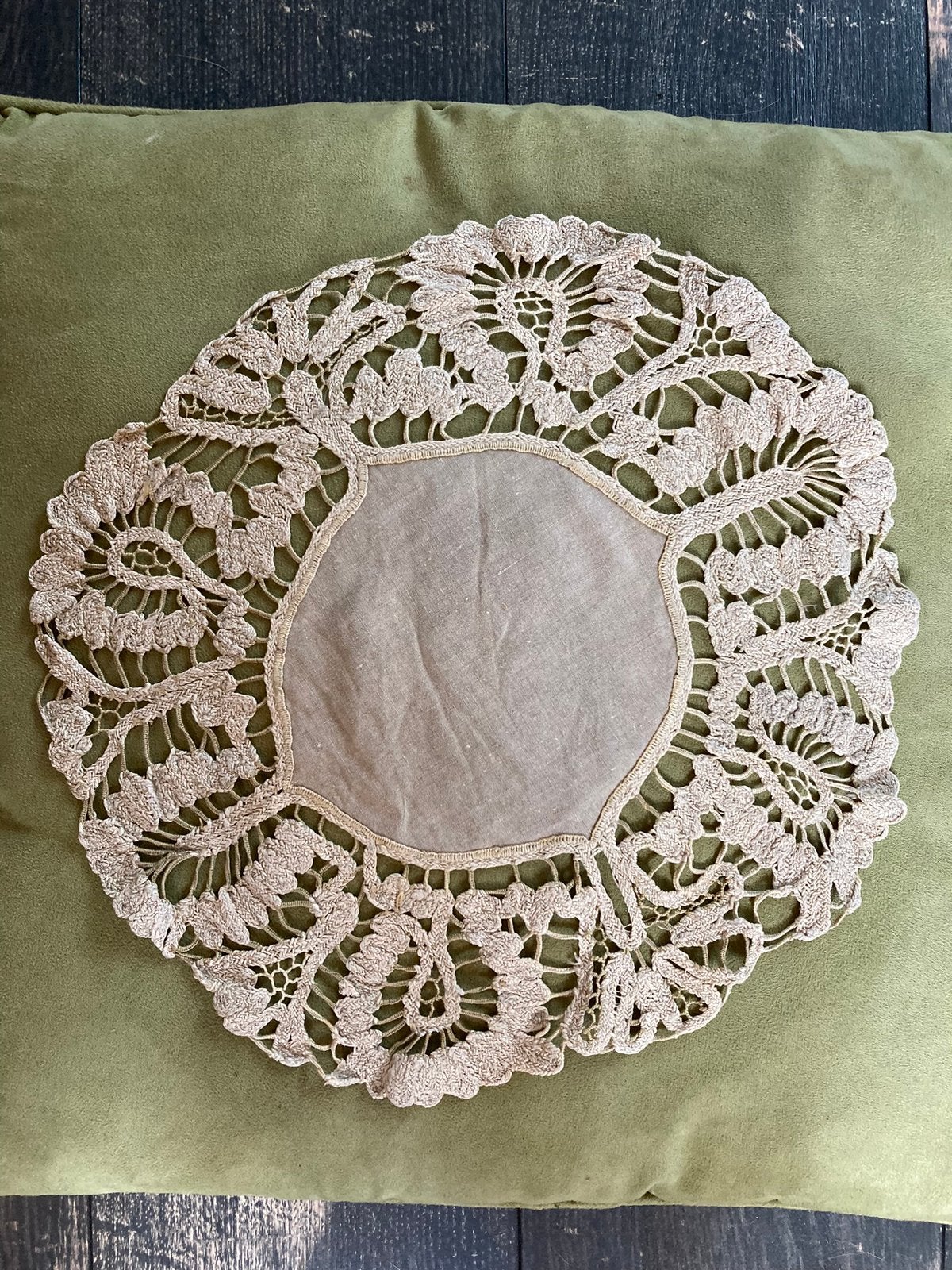 Kanten kleedje, beige (050823), Antiek en Kunst, Ophalen of Verzenden