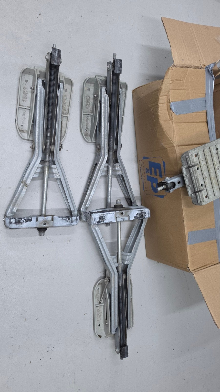 Set van 4 ALKO bigfoots komt van burstner 460ts, Ophalen, Gebruikt