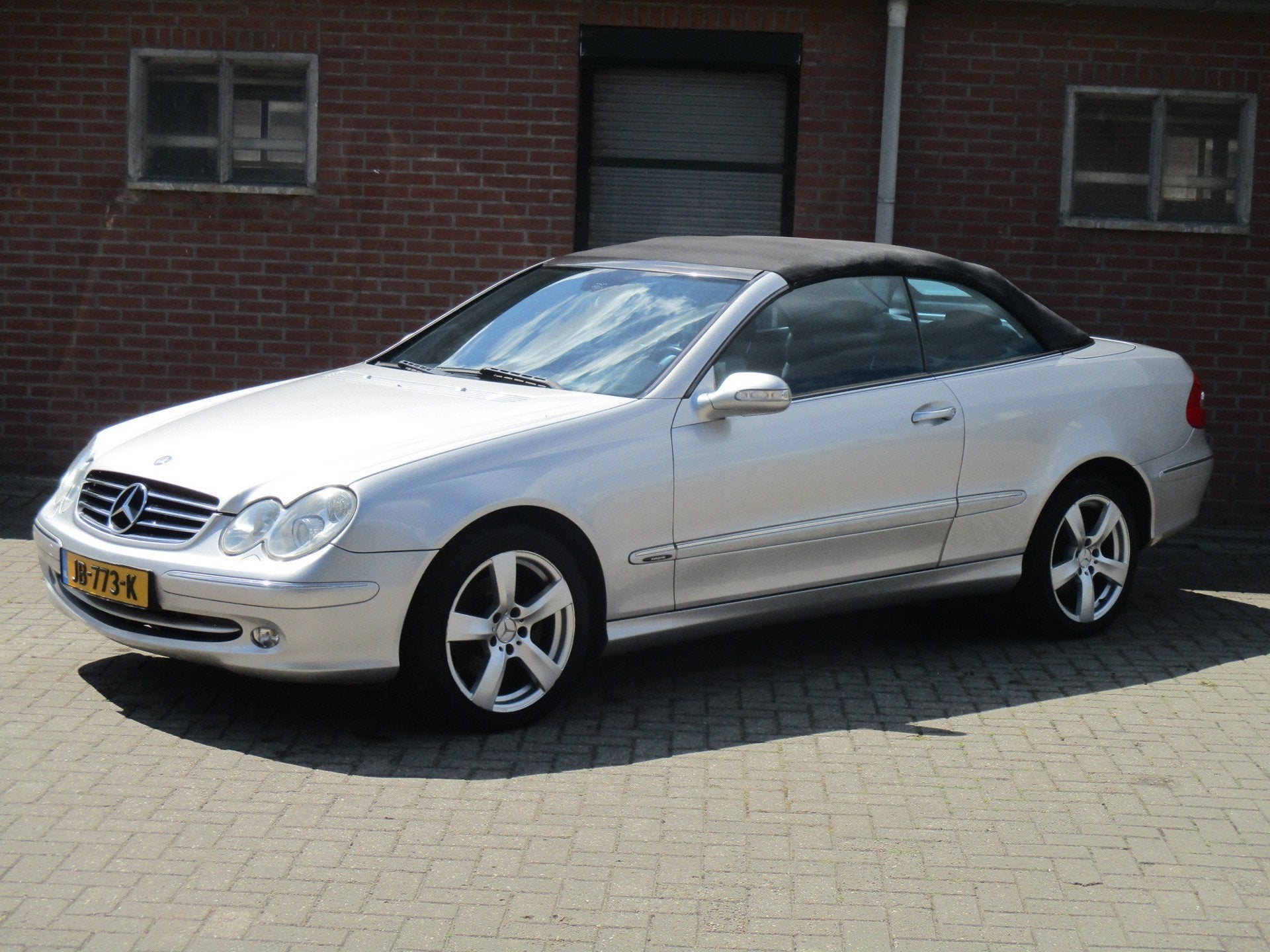 Mercedes-Benz CLK-klasse Cabrio 200 K. Avantgarde, Automaat, Achterwielaandrijving, Gebruikt, 4 cilinders
