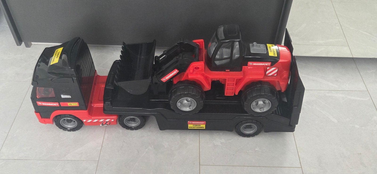 Mammoet Volvo Truck en Shovel 1:16 - 75-80 cm, Ophalen of Verzenden, Zo goed als nieuw