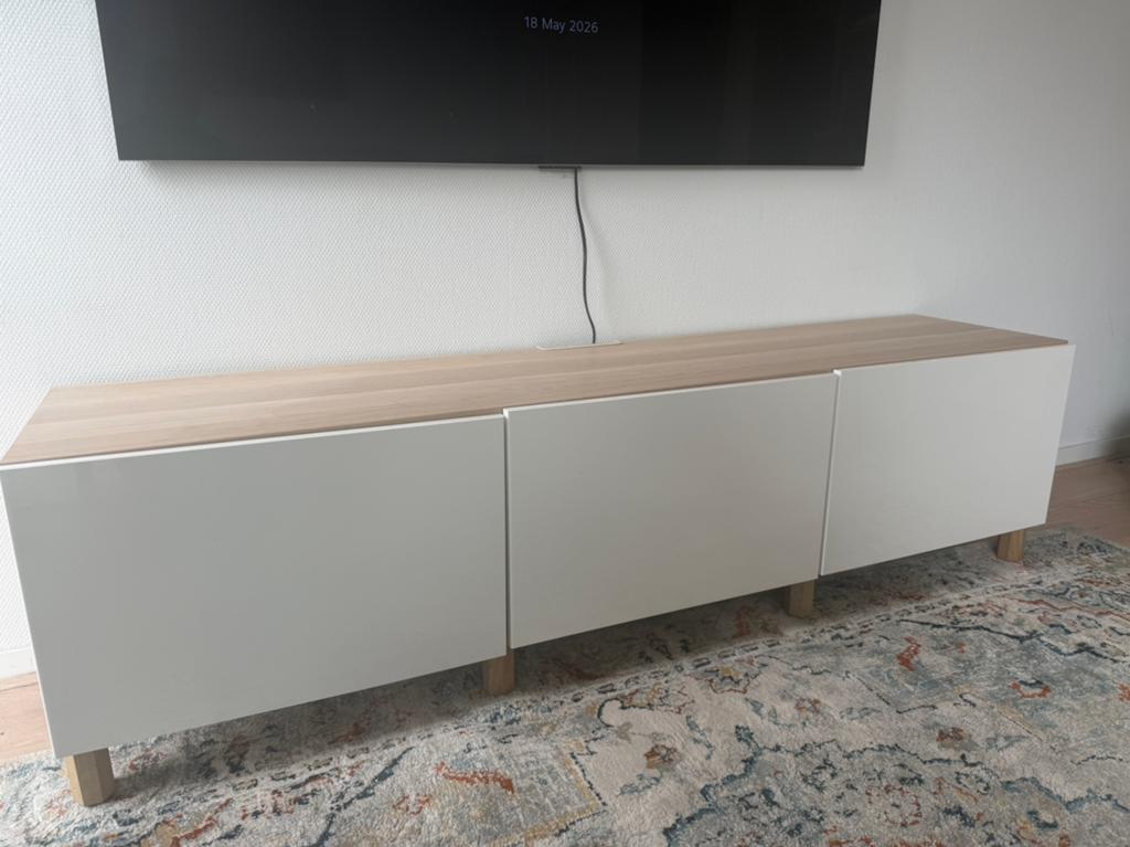 TV bench from IKEA, Ophalen, Zo goed als nieuw, 25 tot 50 cm, Minder dan 100 cm