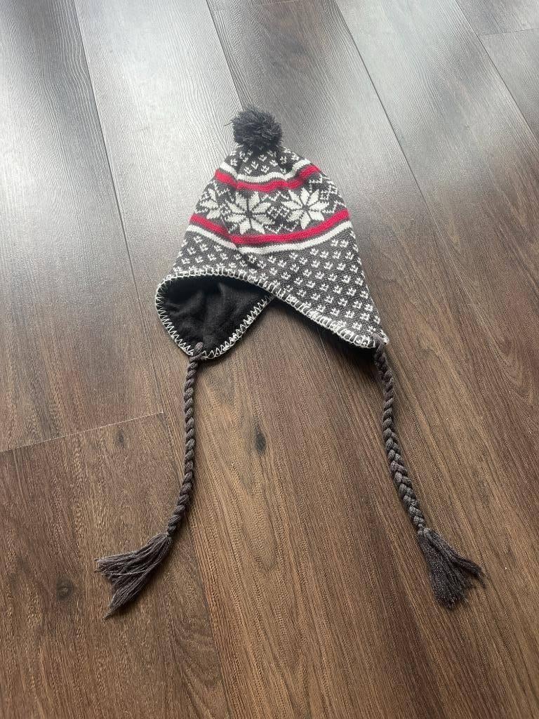 Muts met touwtjes, Ophalen of Verzenden, Gedragen, Hoed