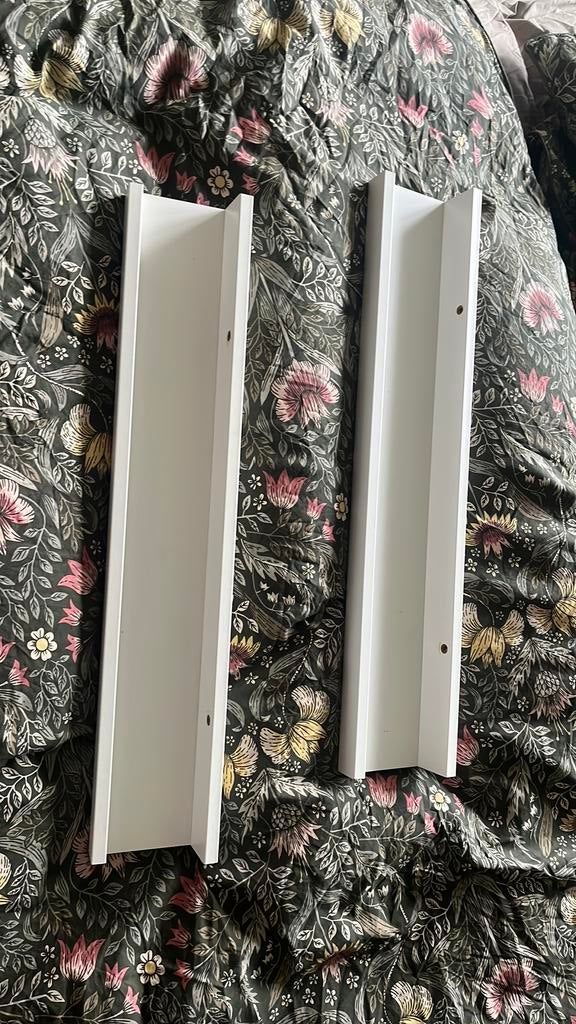 2 plakjes ikea, Ophalen of Verzenden, Gebruikt