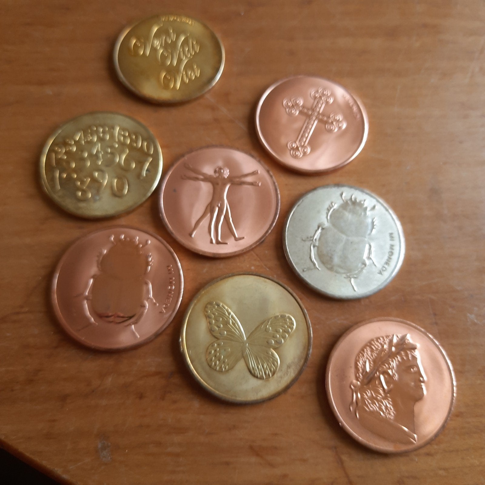 Acht Grote Mi Moneda Munten, Verzenden