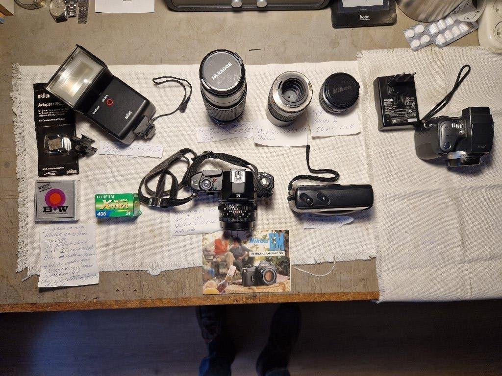 Diverse analoge camera's en lenzen, Ophalen of Verzenden, Zo goed als nieuw, Spiegelreflex, Overige Merken