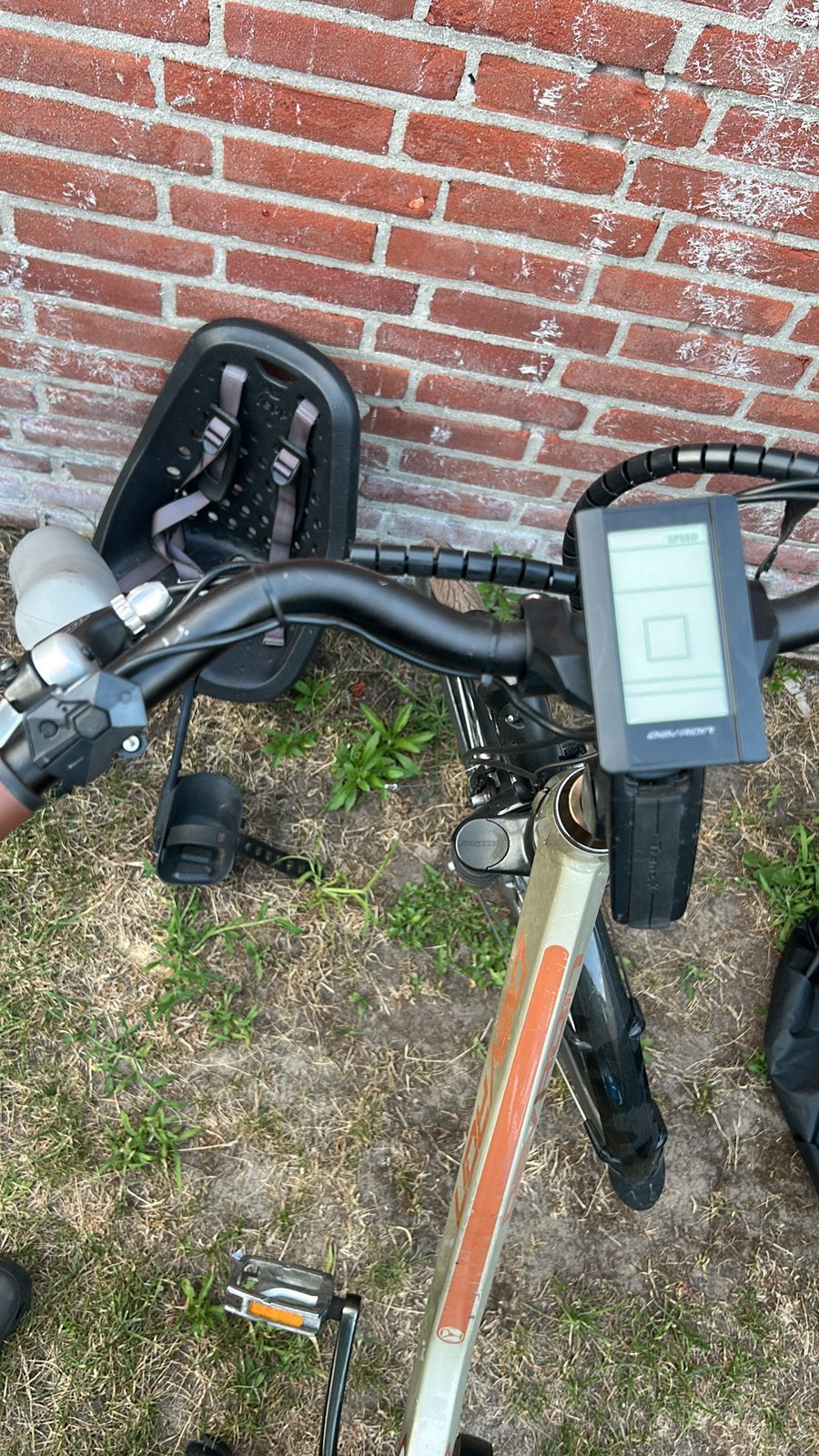 Wie kan helpen? Vogue display fiets onderdelen, Fietsen en Brommers, Elektrische fietsen, Ophalen, Zo goed als nieuw, Overige merken