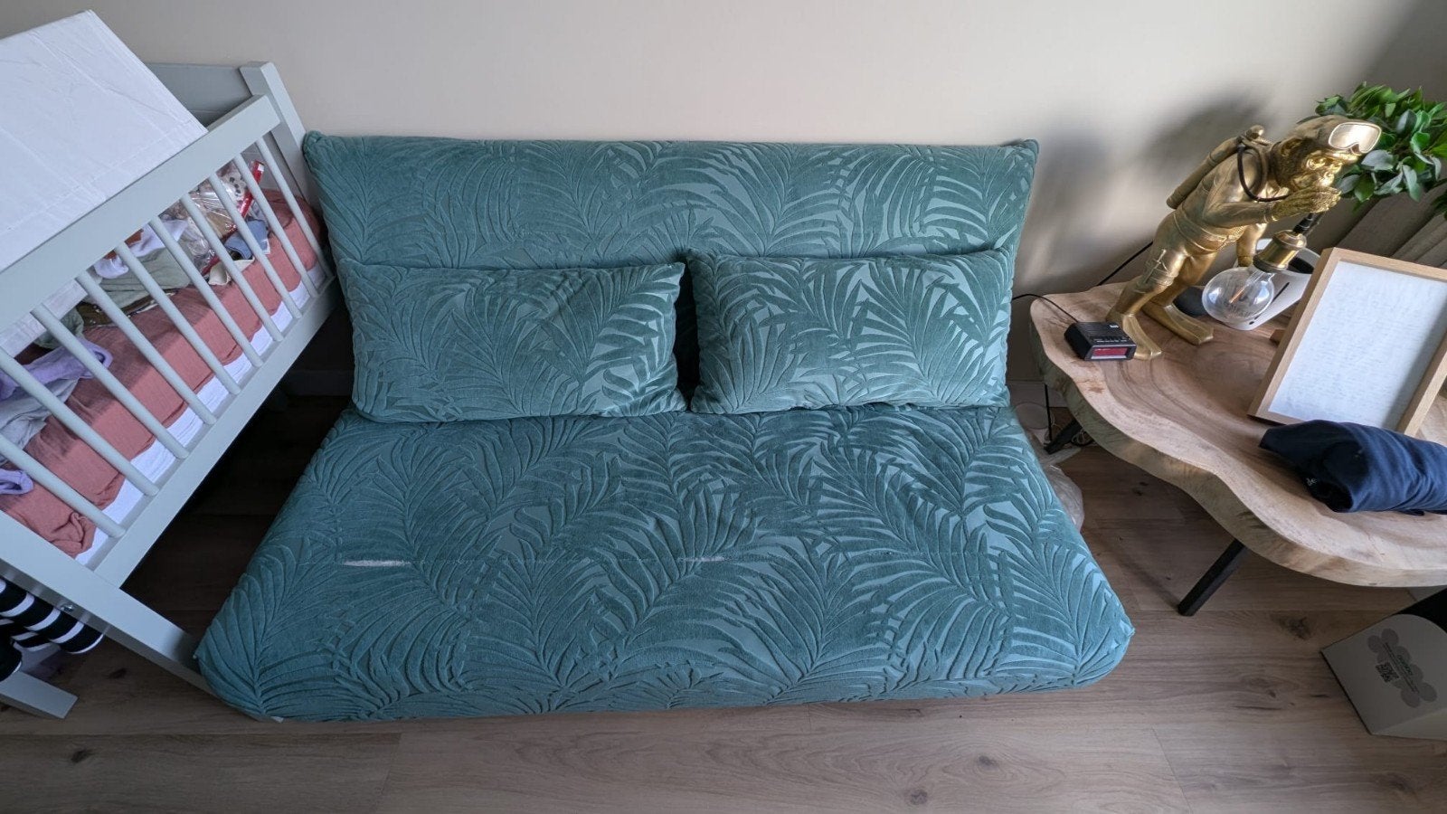 Gratis Slaapbank met palmbladmotief - 146x90x80 cm, Huis en Inrichting, Ophalen, Gebruikt, Blauw, 140 cm