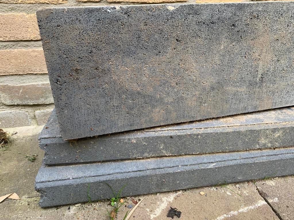 5 betonbanden /  opsluitbanden 90-100 cm, Tuin en Terras, Bielzen en Borders, Ophalen, Zo goed als nieuw, Minder dan 25 cm, Border