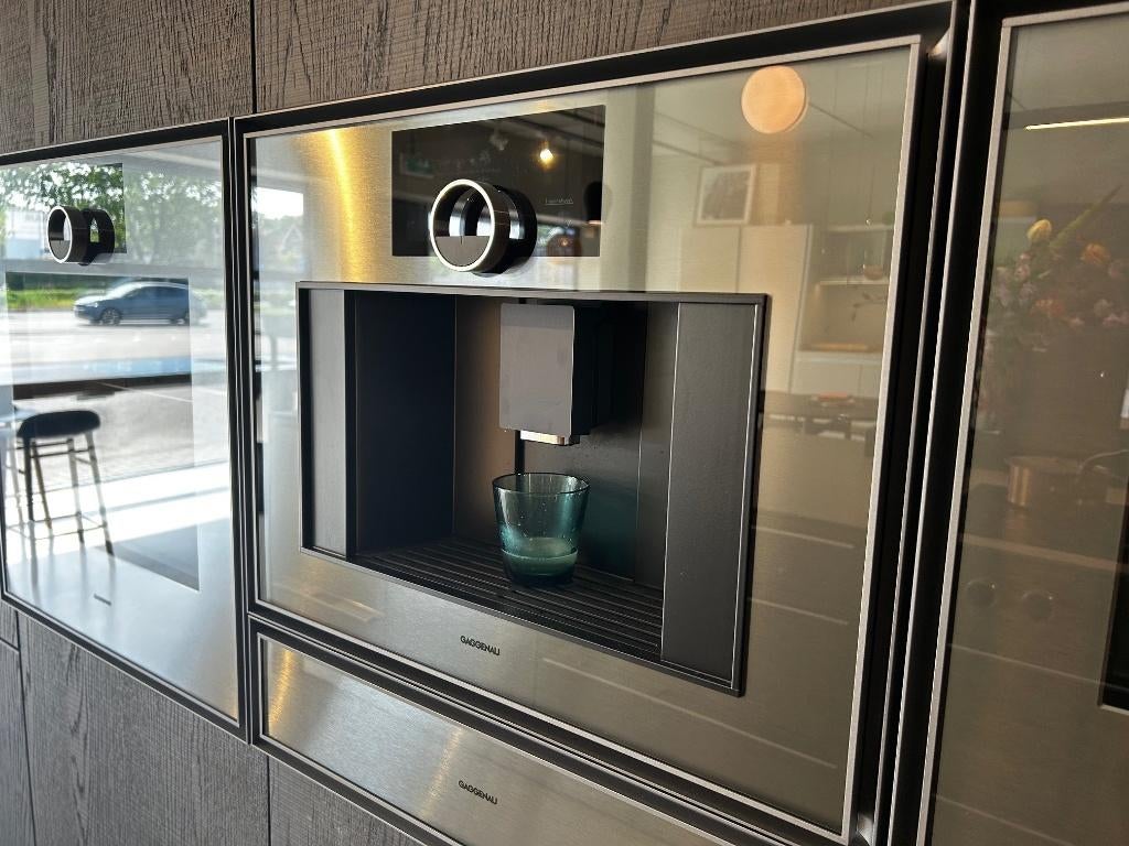 Gaggenau Expressive koffiemachine inbouw, Ophalen, Afneembaar waterreservoir, 10 kopjes of meer, Koffiemachine