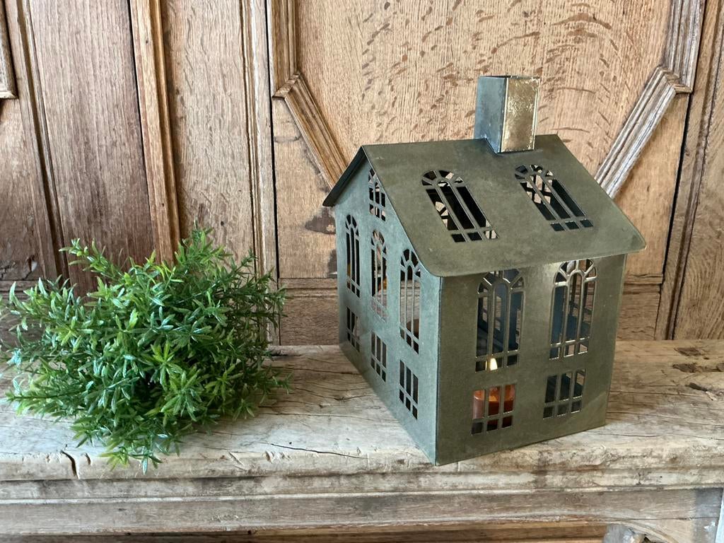 NIEUW metalen windlicht huis olive groen, Ophalen of Verzenden, Nieuw, Groen