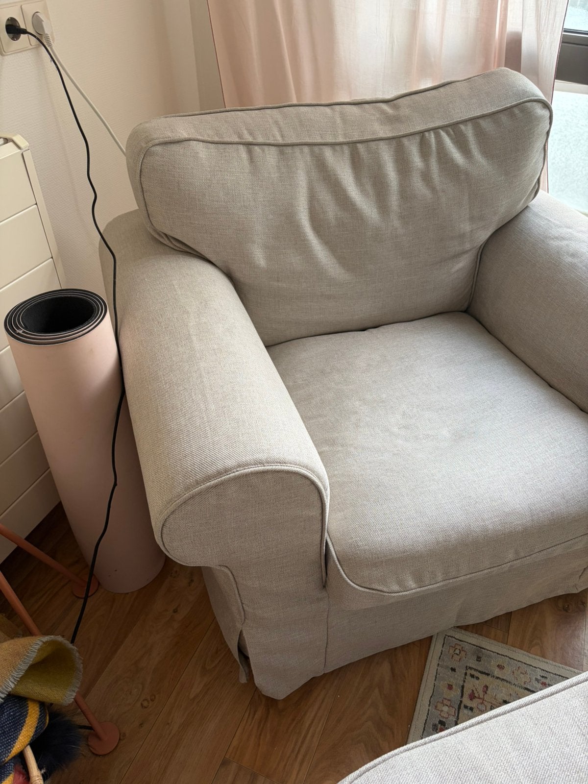Ektrop Ikea Sofa Chair in Beige, Huis en Inrichting, Ophalen, 75 tot 100 cm, 100 tot 125 cm, Stof