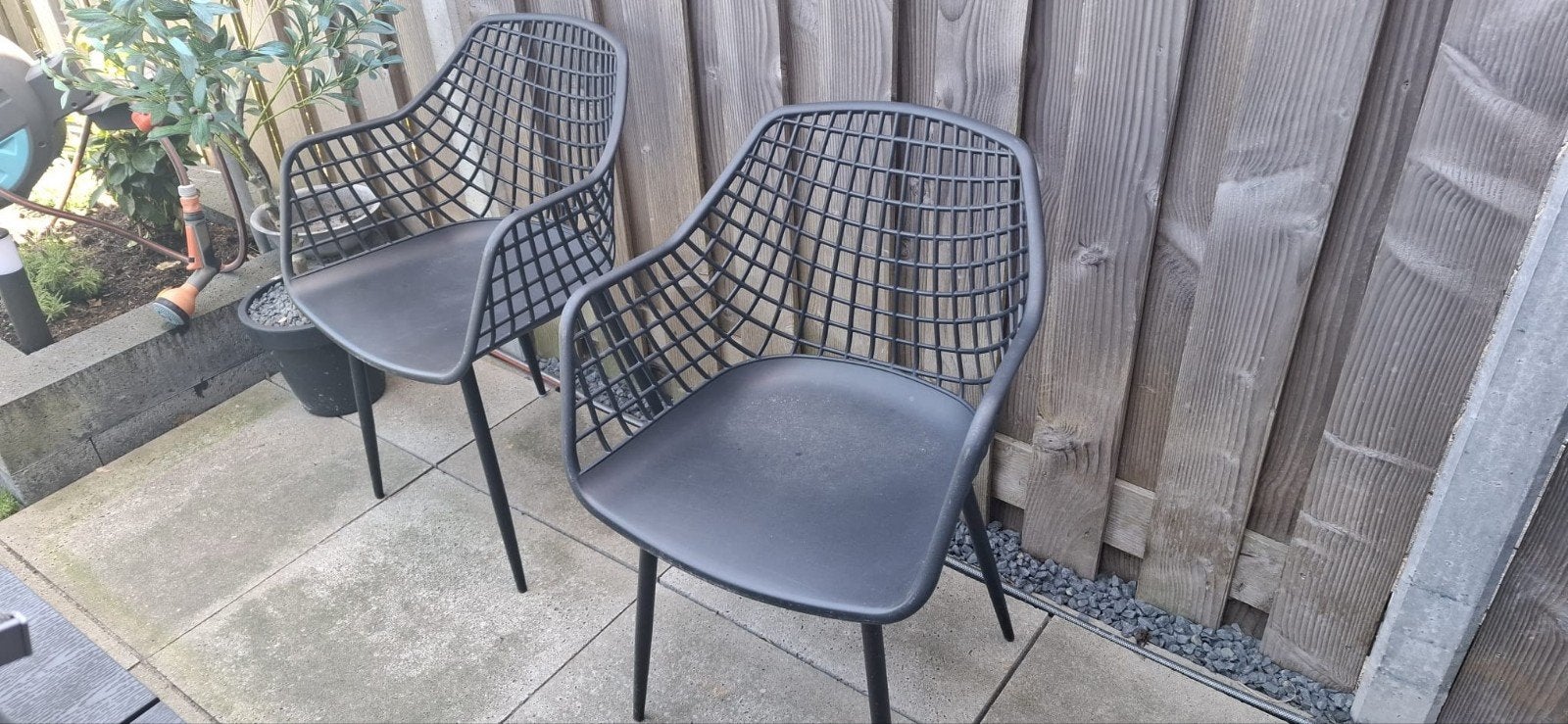 Kwantum Kuipstoel Zwart - Set van 2, Huis en Inrichting, Stoelen, Ophalen, Gebruikt, Twee, Zwart