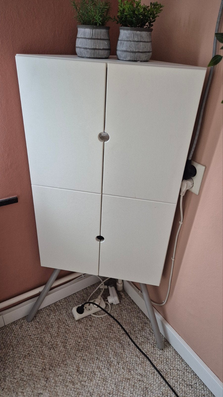 IKEA PS 2014 hoekkast wit met grijze poten, Ophalen, Gebruikt