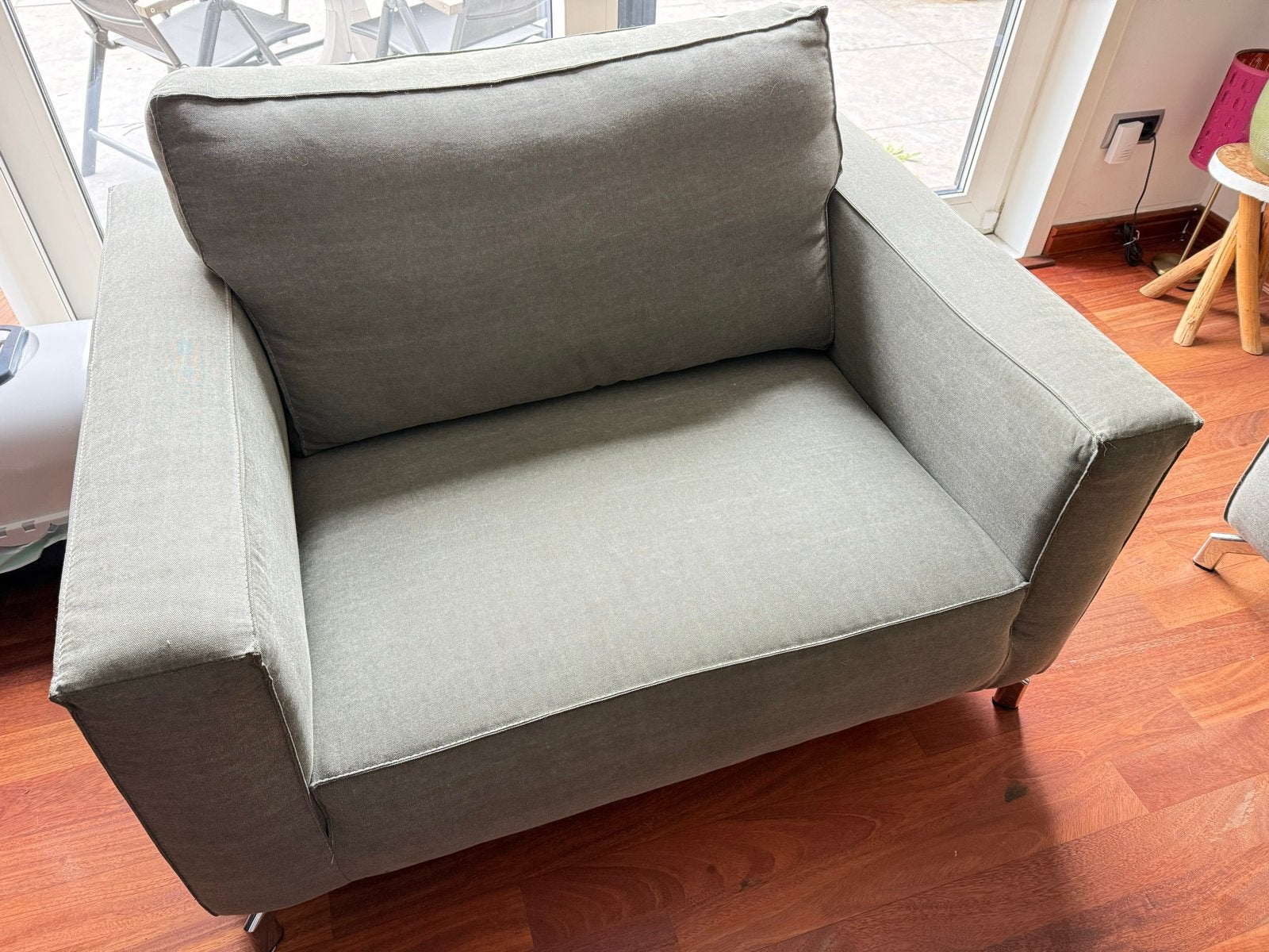 Comfortabele fauteuil (love seat) -  Zo goed als nieuw, Ophalen, Zo goed als nieuw, Stof, 75 tot 100 cm