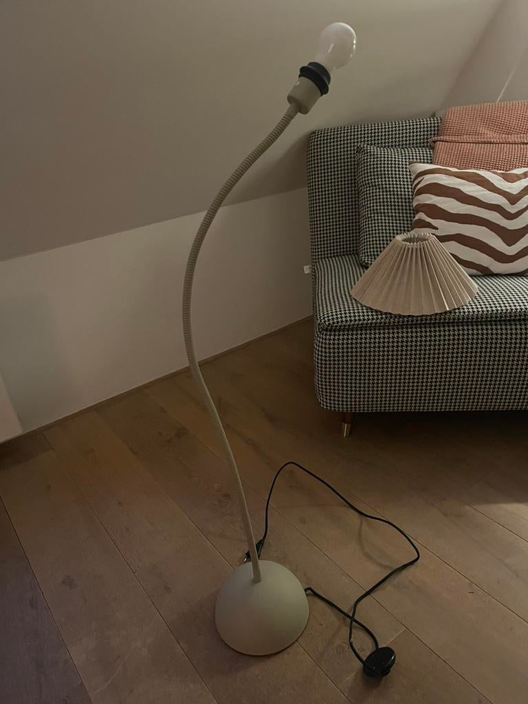 Buigbare vloerlamp, Ophalen, Zo goed als nieuw, 150 tot 200 cm