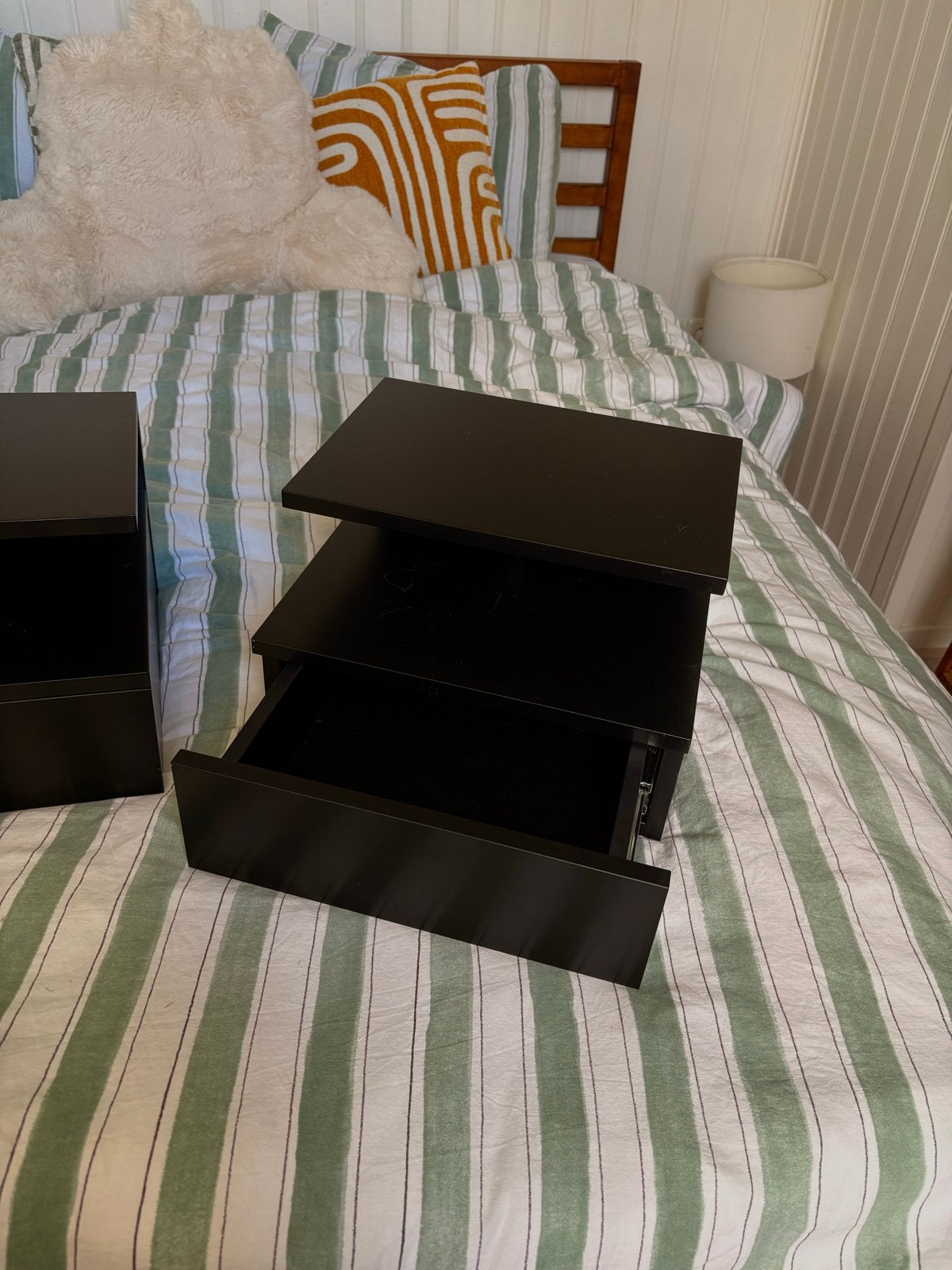 2 zwevende nachtkastjes van Vidaxl - Zwart, Ophalen, Minder dan 45 cm, Zo goed als nieuw, Minder dan 55 cm