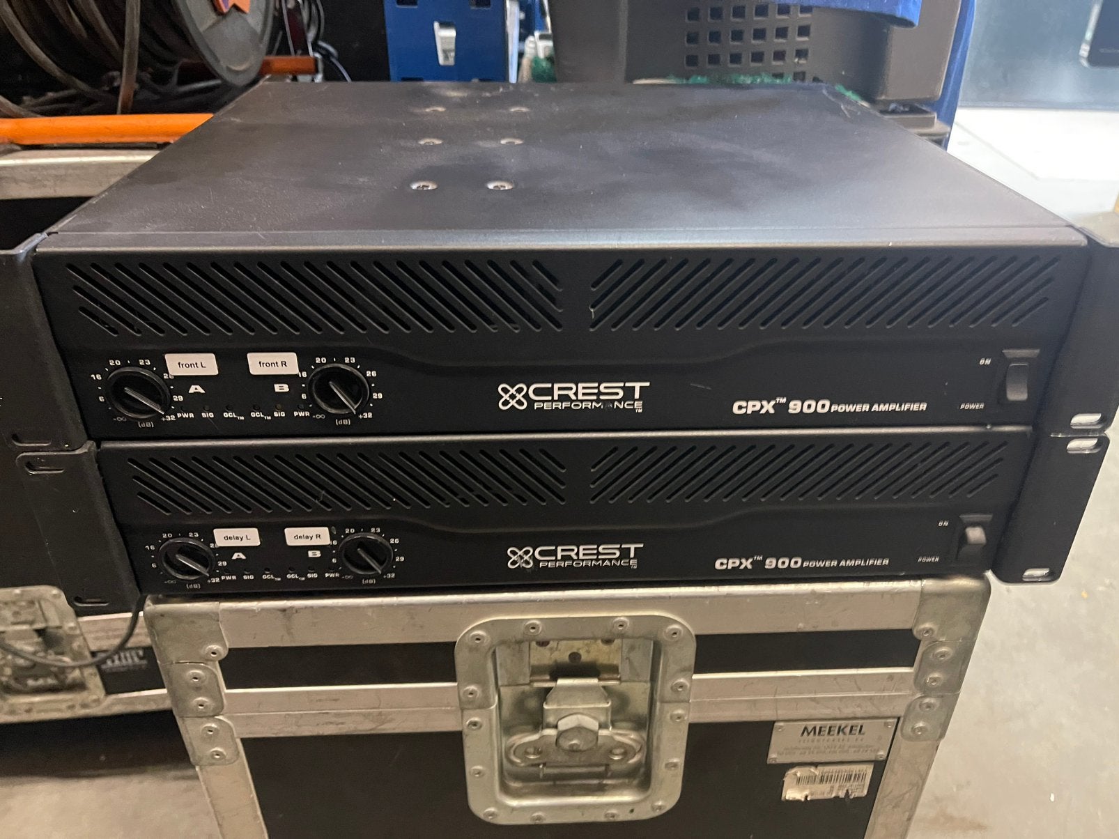 CREST CPX900 Versterkers 2x300Watt of 600Watt bridge  TOP, Ophalen, Zo goed als nieuw, Audio