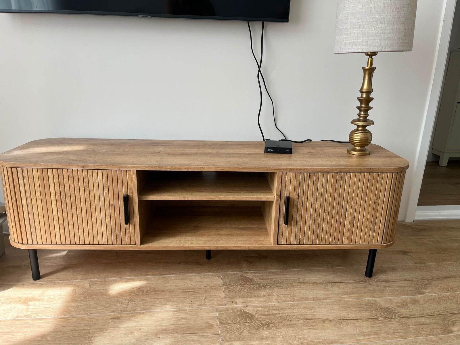 Design tv-kast Action, Ophalen, 100 tot 150 cm, Zo goed als nieuw, Minder dan 100 cm