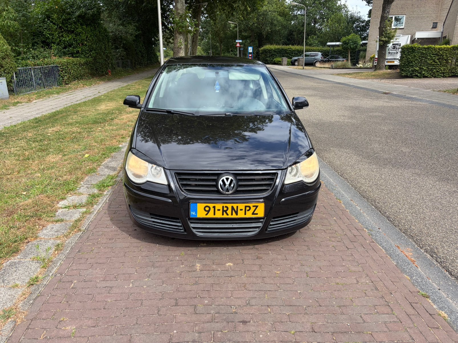 Volkswagen Polo 1.4 55KW 2005 Zwart, Voorwielaandrijving, 74 pk, Zwart, Zwart