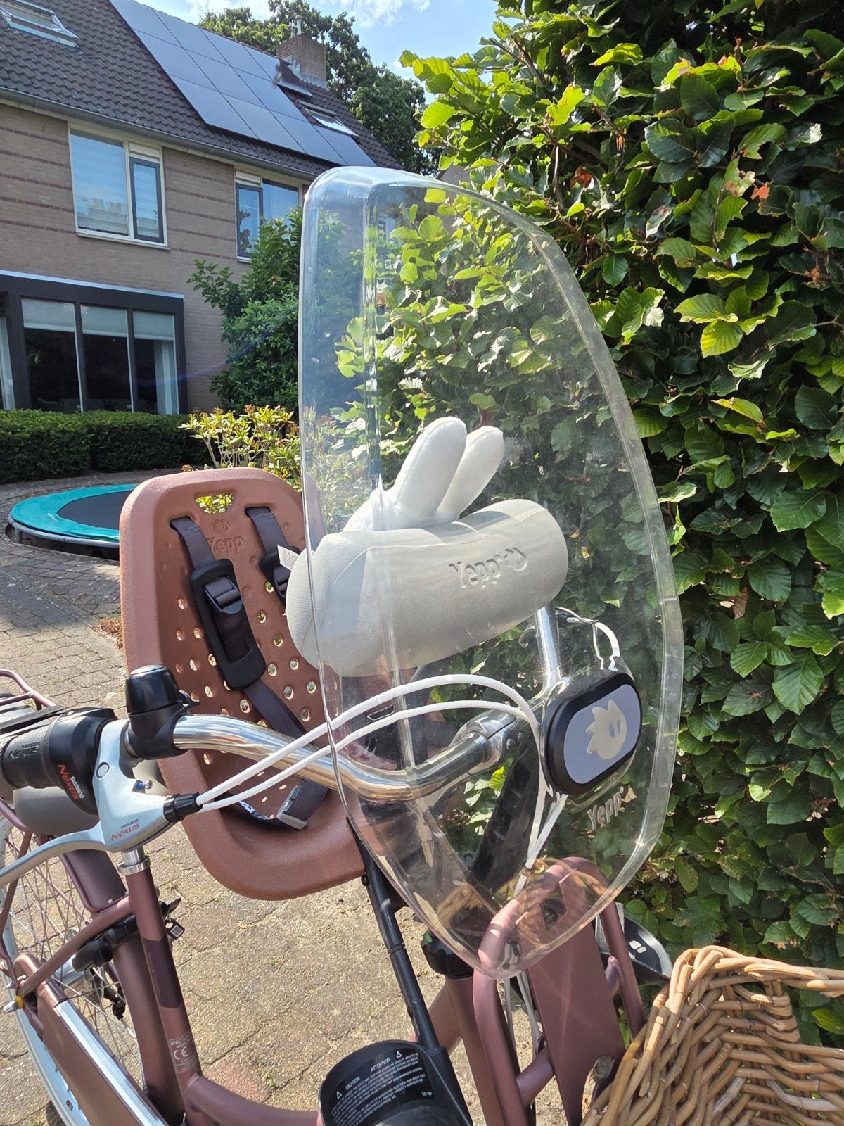 yepp mini voorzitje met slaaprol en windscherm, Voetsteuntjes, Voorzitje, Ophalen of Verzenden, Zo goed als nieuw