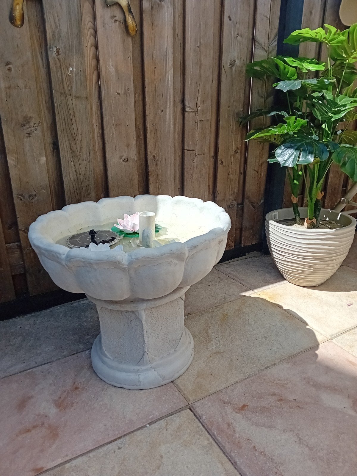 Decoratieve fontein voor tuin of terras, Ophalen, Fontein