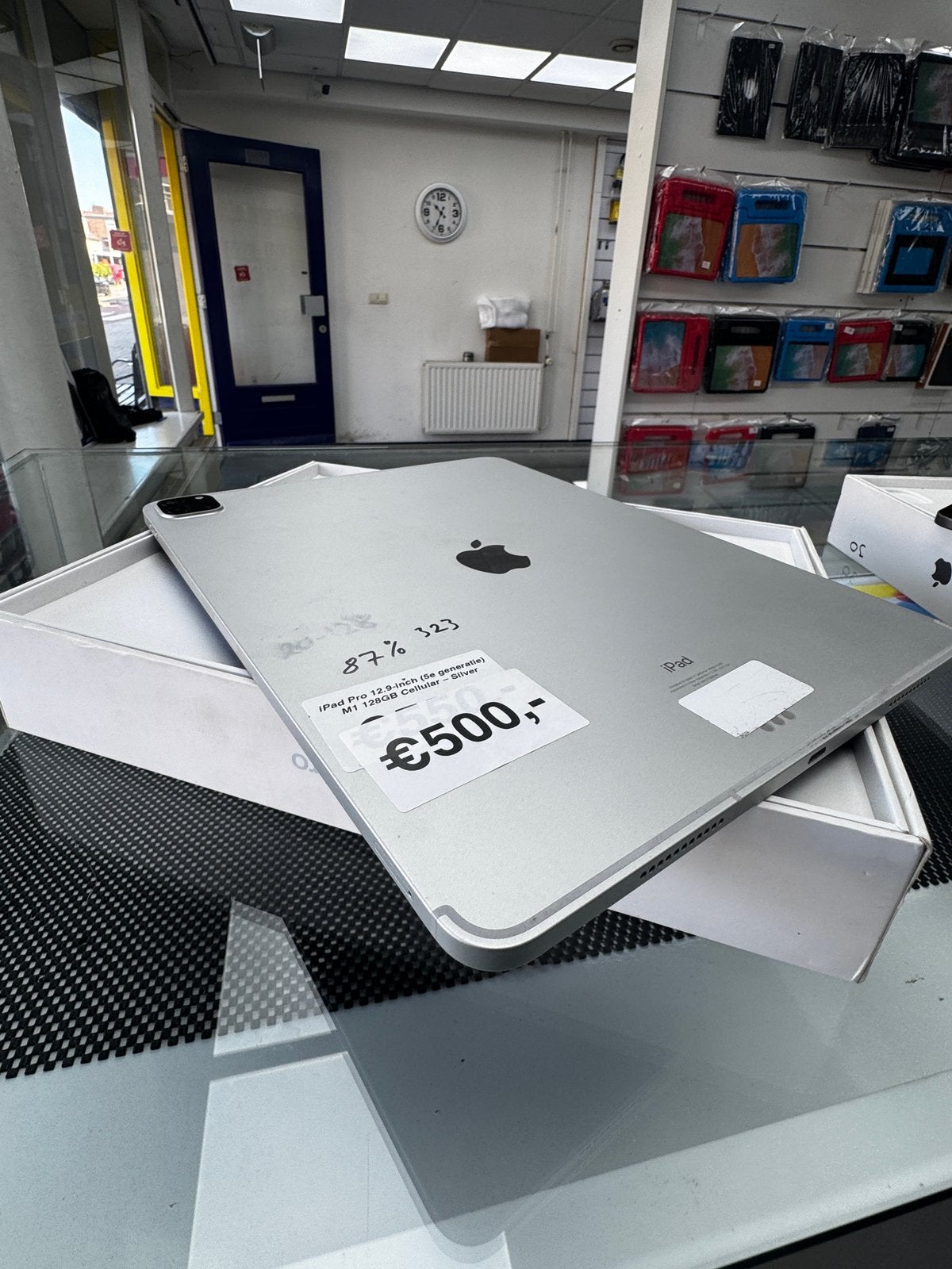 iPad Pro 12.9 Cellular | 4e & 5e Gen 2020/2021, 13 inch of meer, Zwart, Ophalen of Verzenden, Zo goed als nieuw