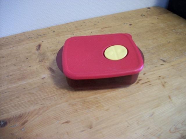 Tupperware Magnetron Schaaltje ( 600 ml ), Ophalen of Verzenden, Gebruikt, Schaal
