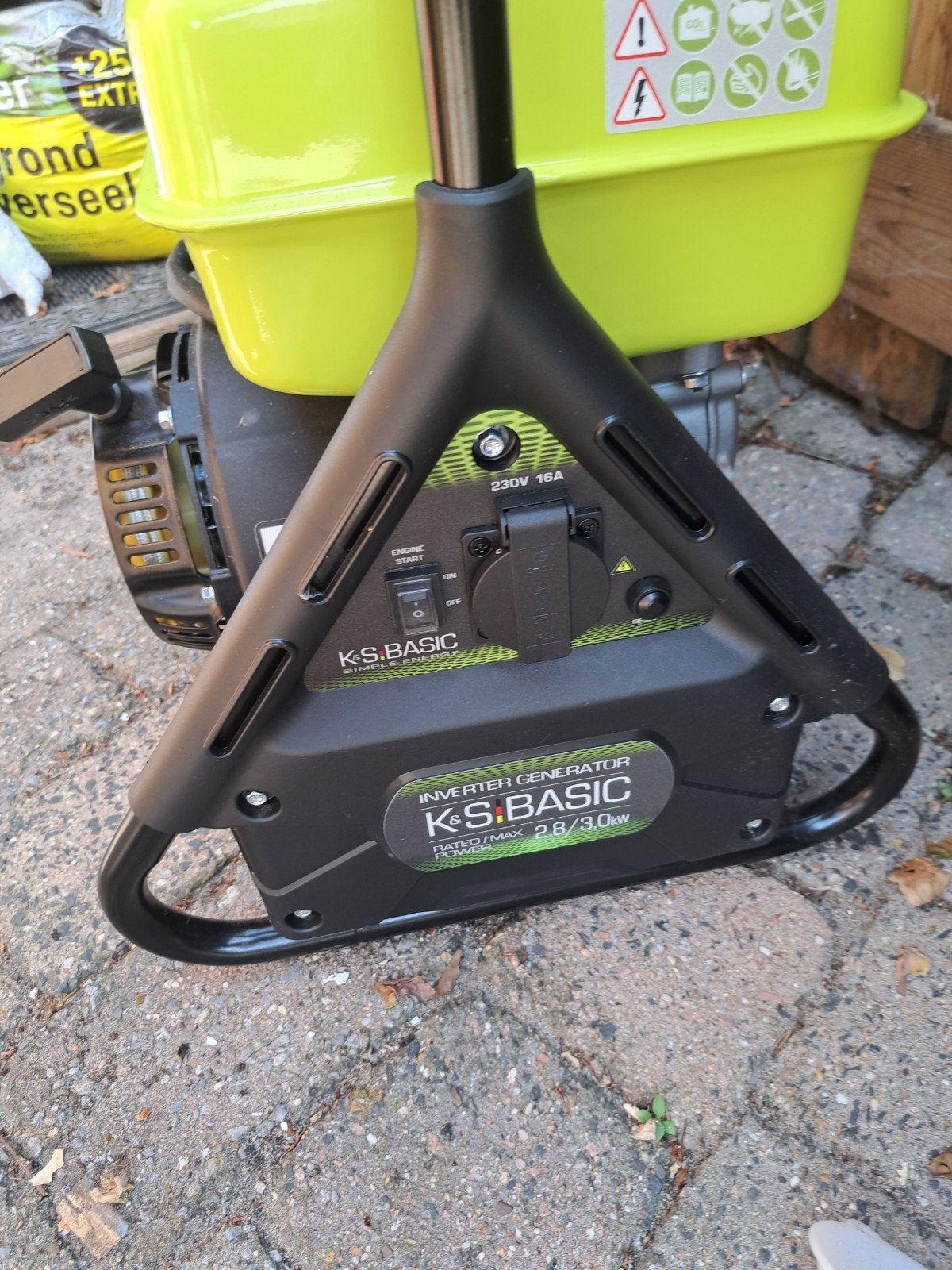 K.S. Basic Inverter Generator 2.8/3.0kW - Zo goed als nieuw, Ophalen, Zo goed als nieuw, Minder dan 5 kVA, Benzine