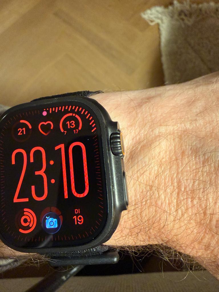 Apple Watch Ultra 3 Zwart - 8 maanden oud, nog in garantie, Afstand, Zwart, IOS, Ophalen of Verzenden