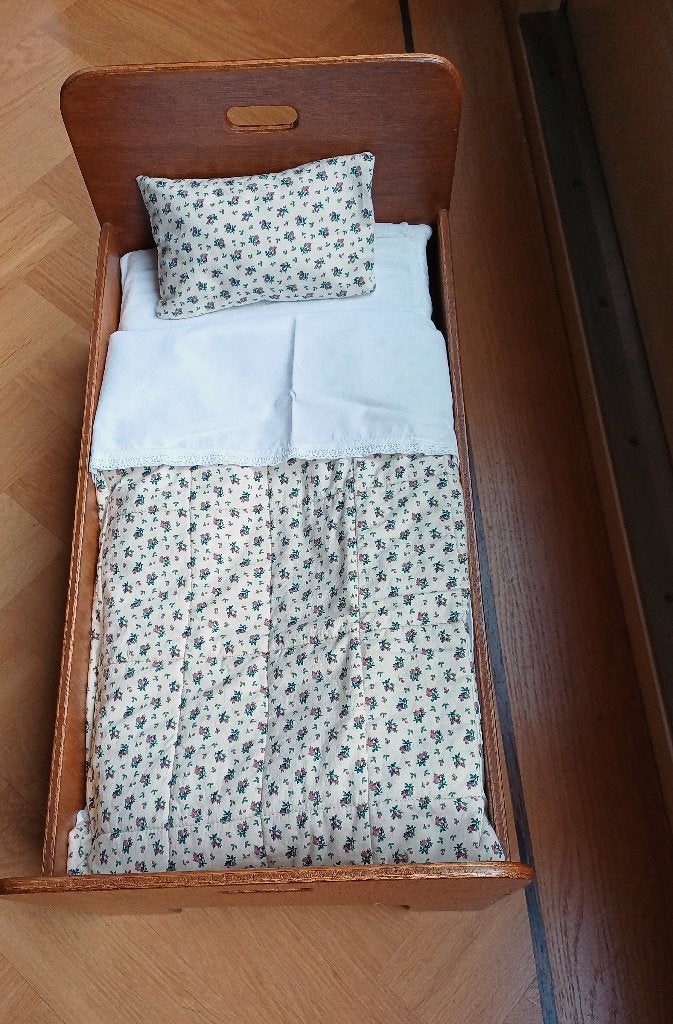 Mooi Vintage poppenbedje, Ophalen of Verzenden, Zo goed als nieuw, Overige typen
