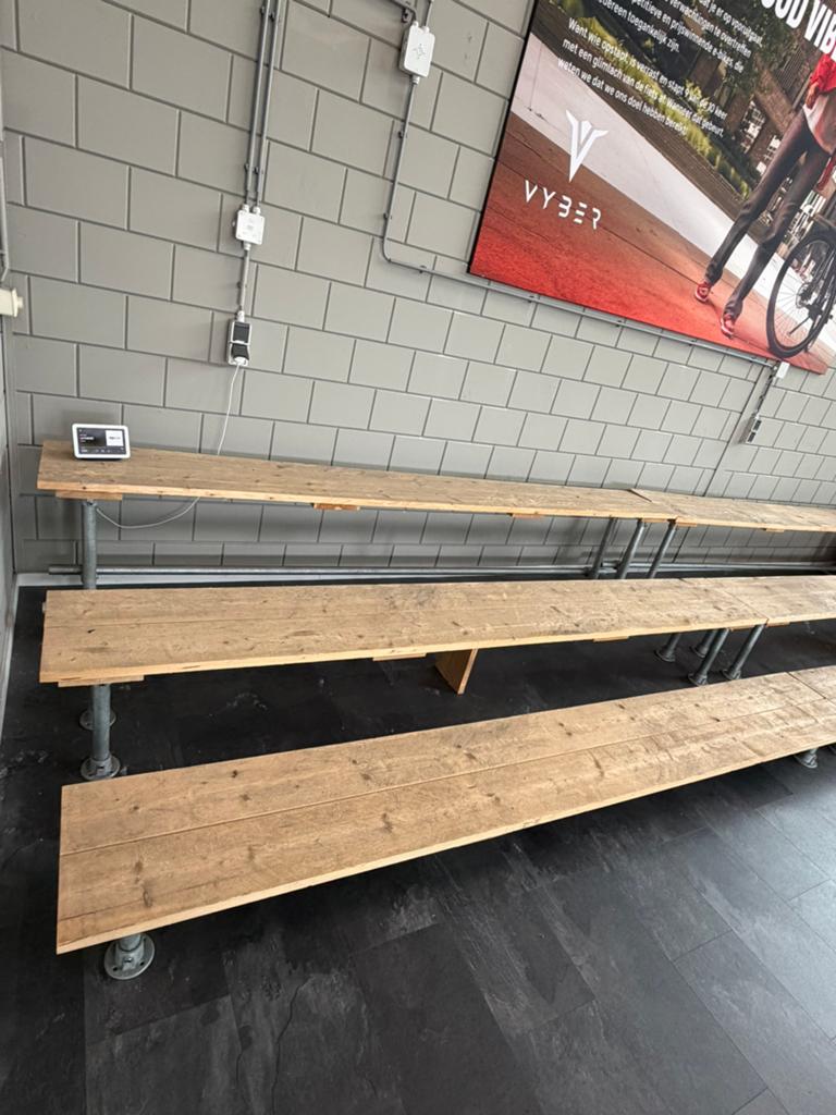 Podium showroom 2x 3 meter lang winkel inrichting, Ophalen of Verzenden