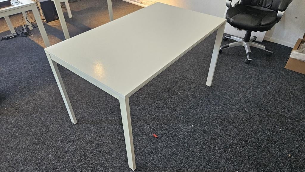 TAFEL BUREAU TV-MEUBEL BANK & MEER !, Ophalen, Demontabel, Gebruikt, Metaal