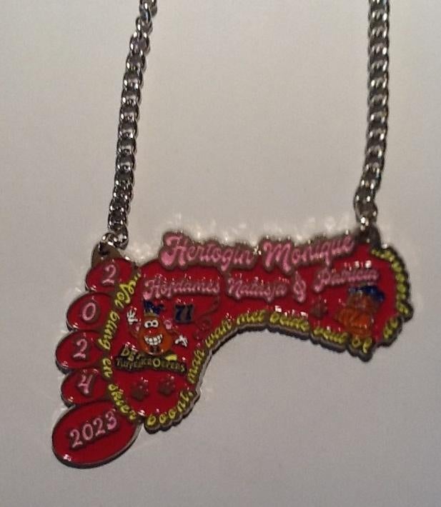 Medailles & Pins Carnavalsonderscheidingen, 100 cm of meer, Zwart, Nieuw, Tailleriem