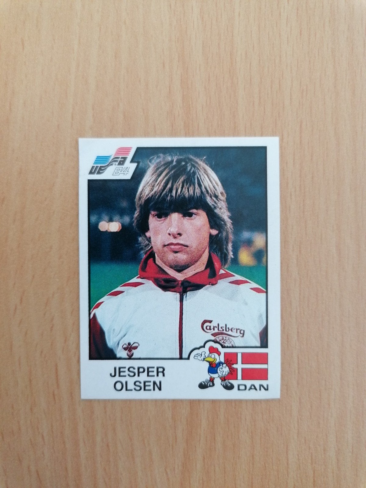 Panini Euro 84 #75 Jesper Olsen., Ophalen of Verzenden, Zo goed als nieuw, Buitenlandse clubs, Poster, Plaatje of Sticker