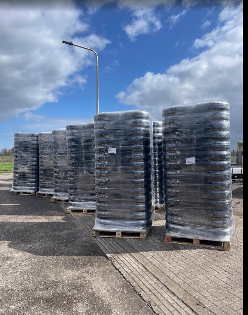 Aanhanger banden 155/85 R13 100x4, COMPLEET: luchtband+velg!, Ophalen of Verzenden, Van Welpen B.V., Webshop@vanwelpen.nl, 7676tc