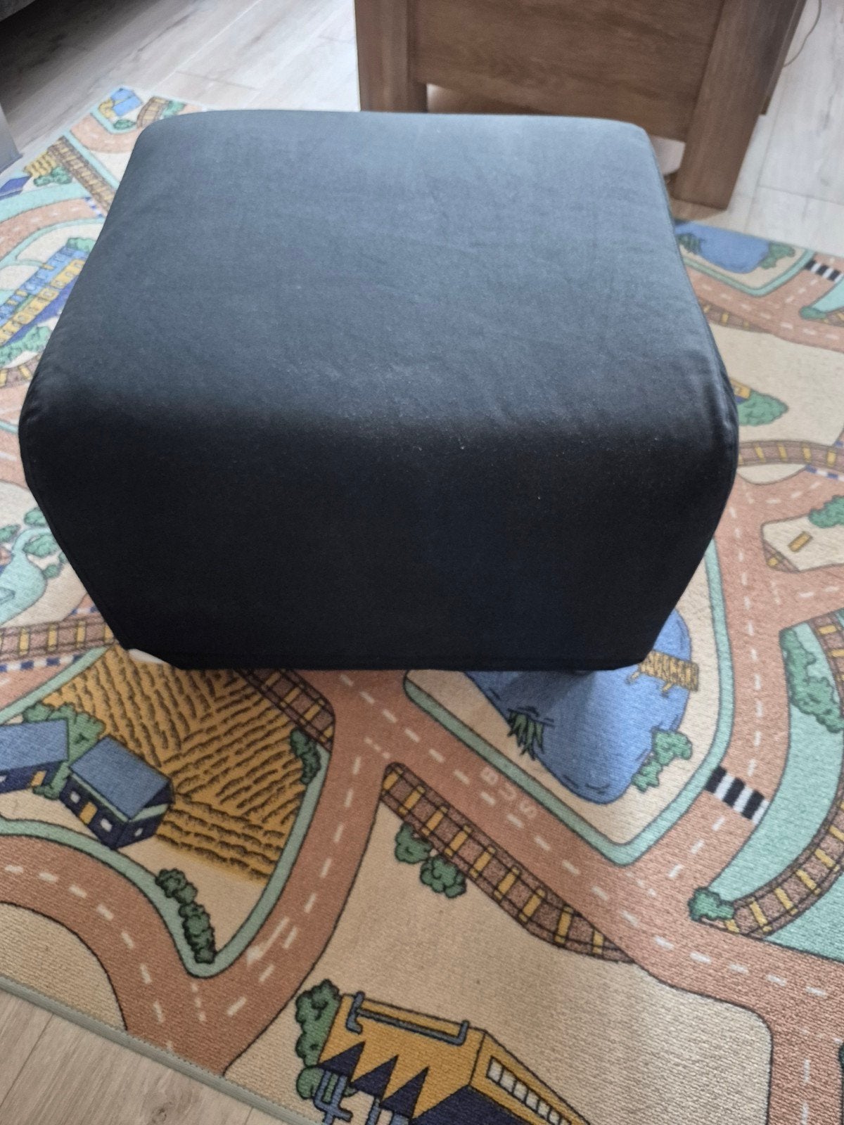 Poef, Gebruikt, Ophalen of Verzenden, 50 tot 75 cm, 50 tot 75 cm