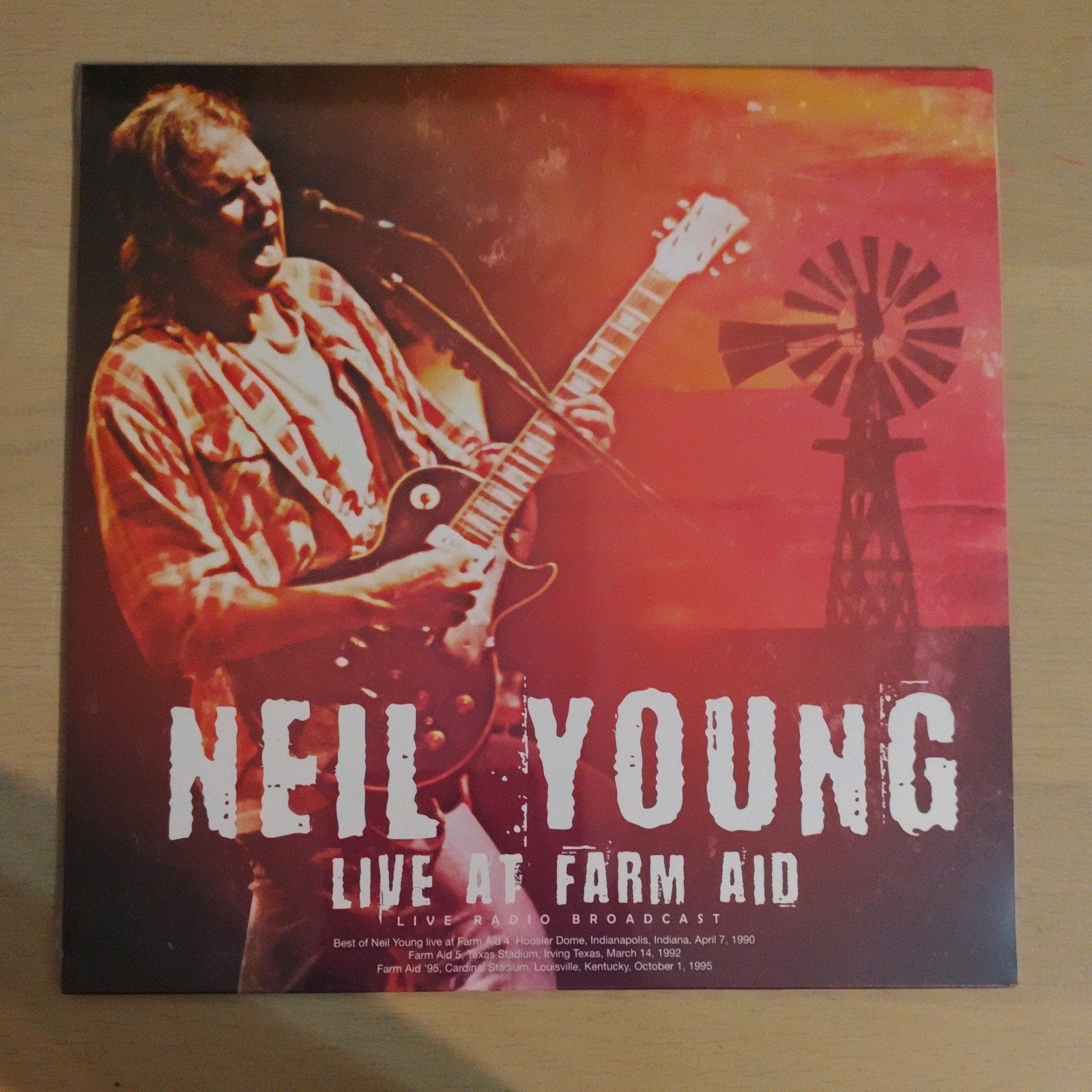 Neil Young - Live at Farm Aid LP (Nieuw in verpakking), Cd's en Dvd's, LP, Rock, Geseald, Ophalen of Verzenden