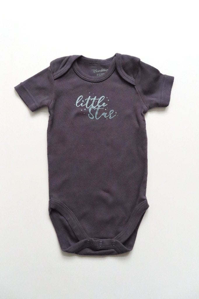 Romper Korte Mouw Grijs Bambino mt 62/68 (L104), Kinderen en Baby's, Babykleding | Maat 62, Nacht- of Onderkleding, Ophalen of Verzenden