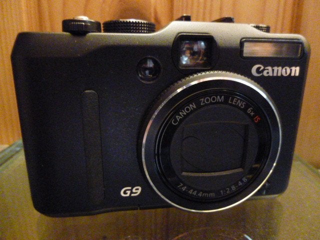 Canon G9 in Leren Canon tas / Nieuwstaat., Audio, Tv en Foto, Fotocamera's Digitaal, Ophalen of Verzenden, Zo goed als nieuw, Canon