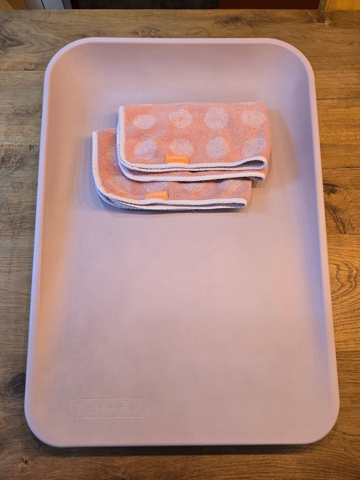 Leander Matty Verschoonkussen Baby Roze, Kinderen en Baby's, Badjes en Verzorging, Zo goed als nieuw, Aankleedkussen, Overige merken