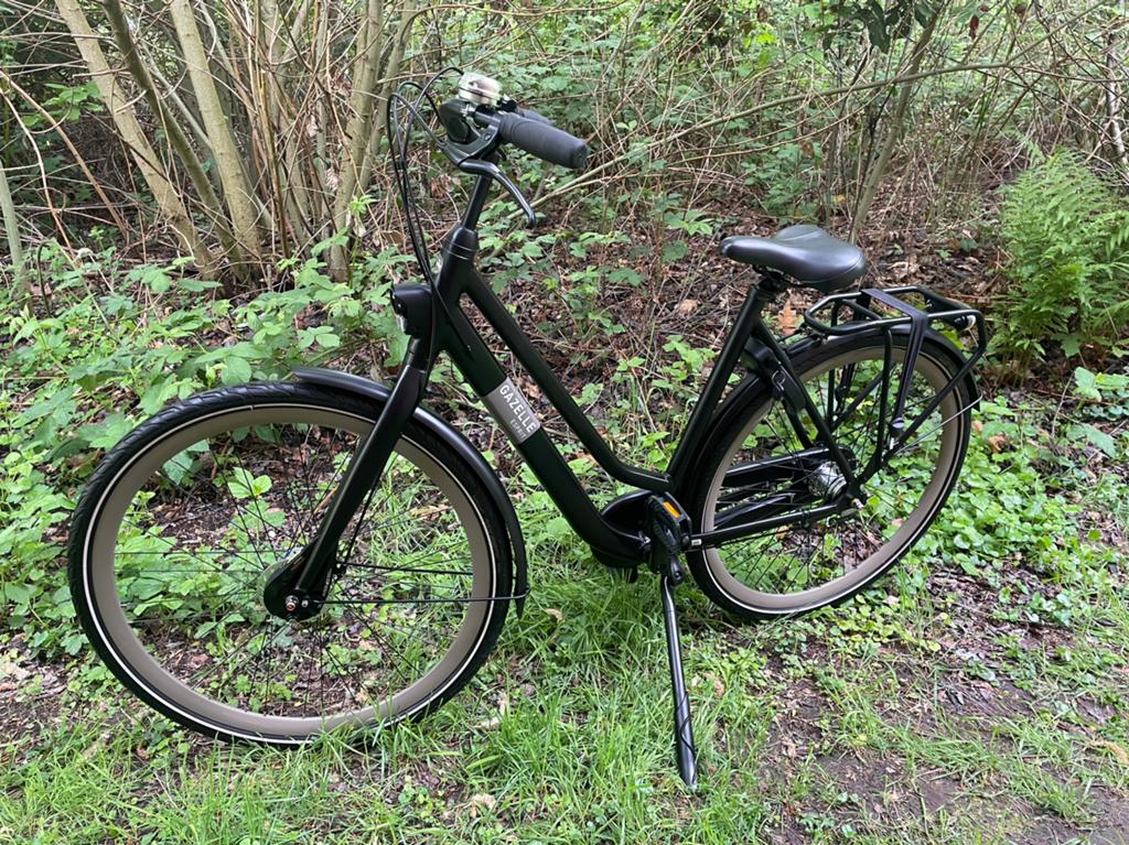 Gazelle esprit nieuw model zwart 28 inch framemaat 54 cm, Fietsen en Brommers, 26 inch of meer, Versnellingen, Ophalen of Verzenden