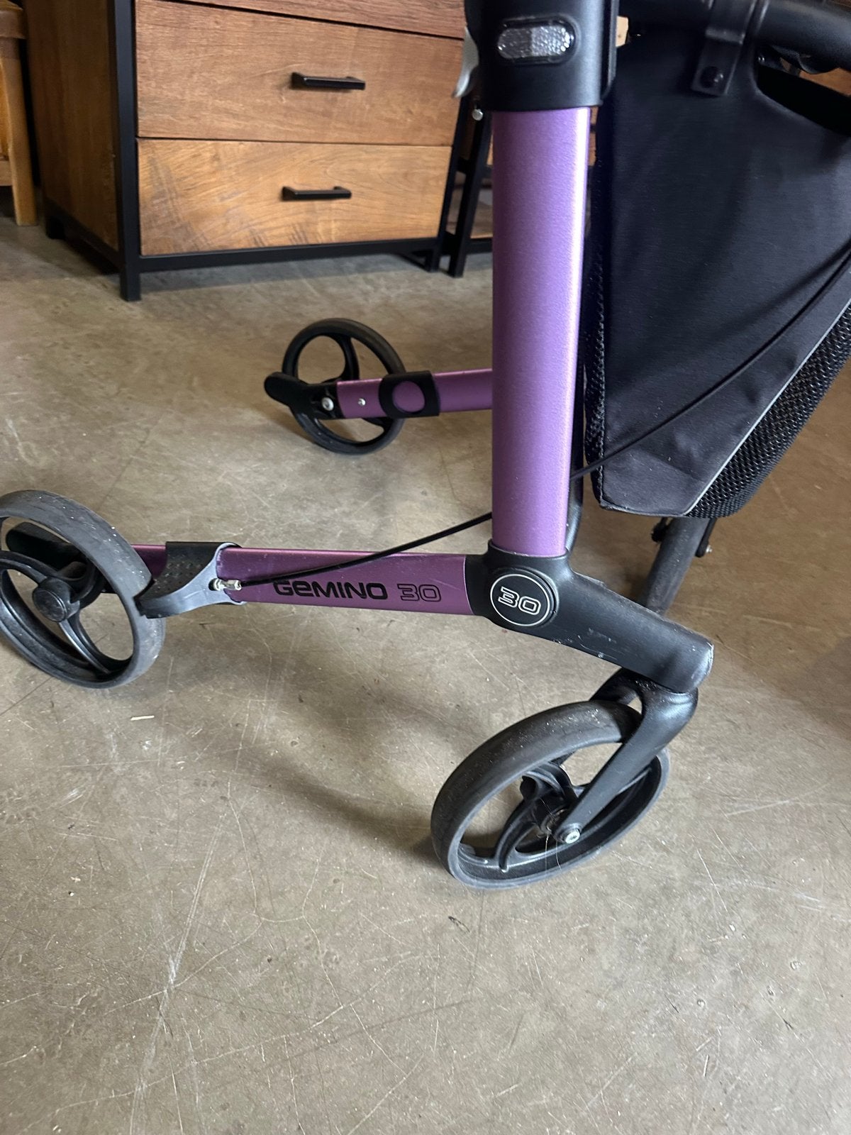 Gemino  30 rollator paars  zgn, Ophalen of Verzenden, Germino, X, C
