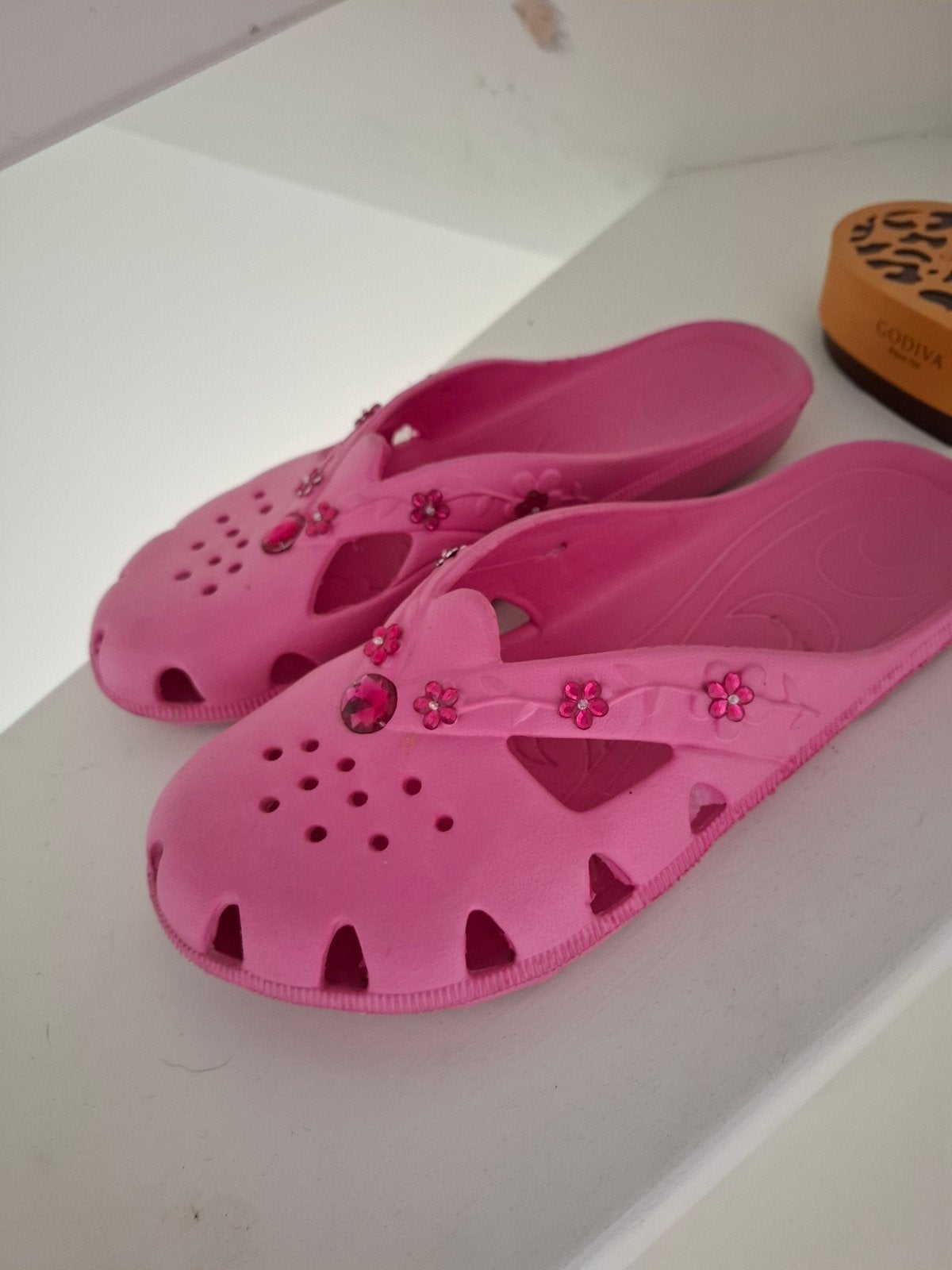 leuke nep crocs maat 40 - 41, Ophalen of Verzenden, Zo goed als nieuw, Zwart, Sneakers of Gympen