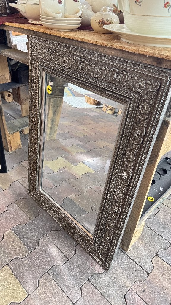 Antieke spiegel met geslepen glas en sierlijke lijst, Gebruikt, Verzenden, 100 tot 150 cm, Rechthoekig