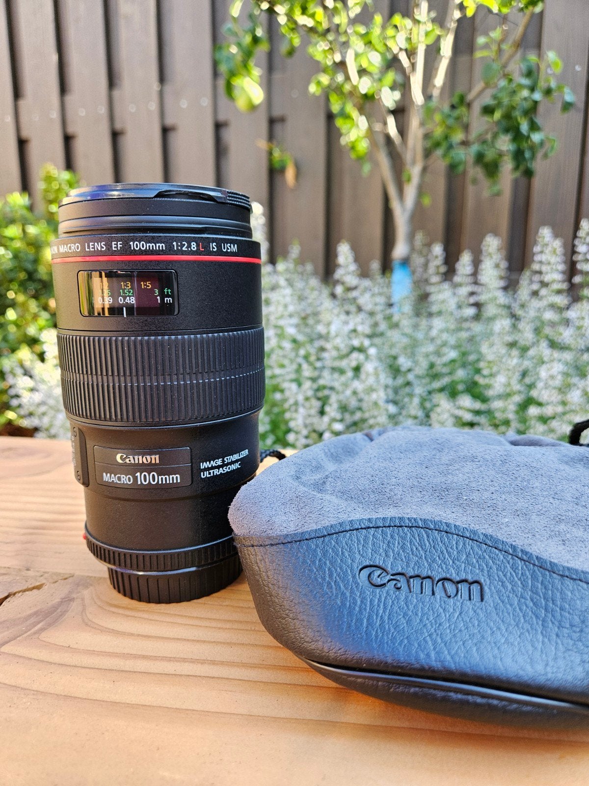 Canon EF 100mm f/2.8 L IS USM Macro Lens, Ophalen, Beschermhoes/tas, Canon, Zo goed als nieuw