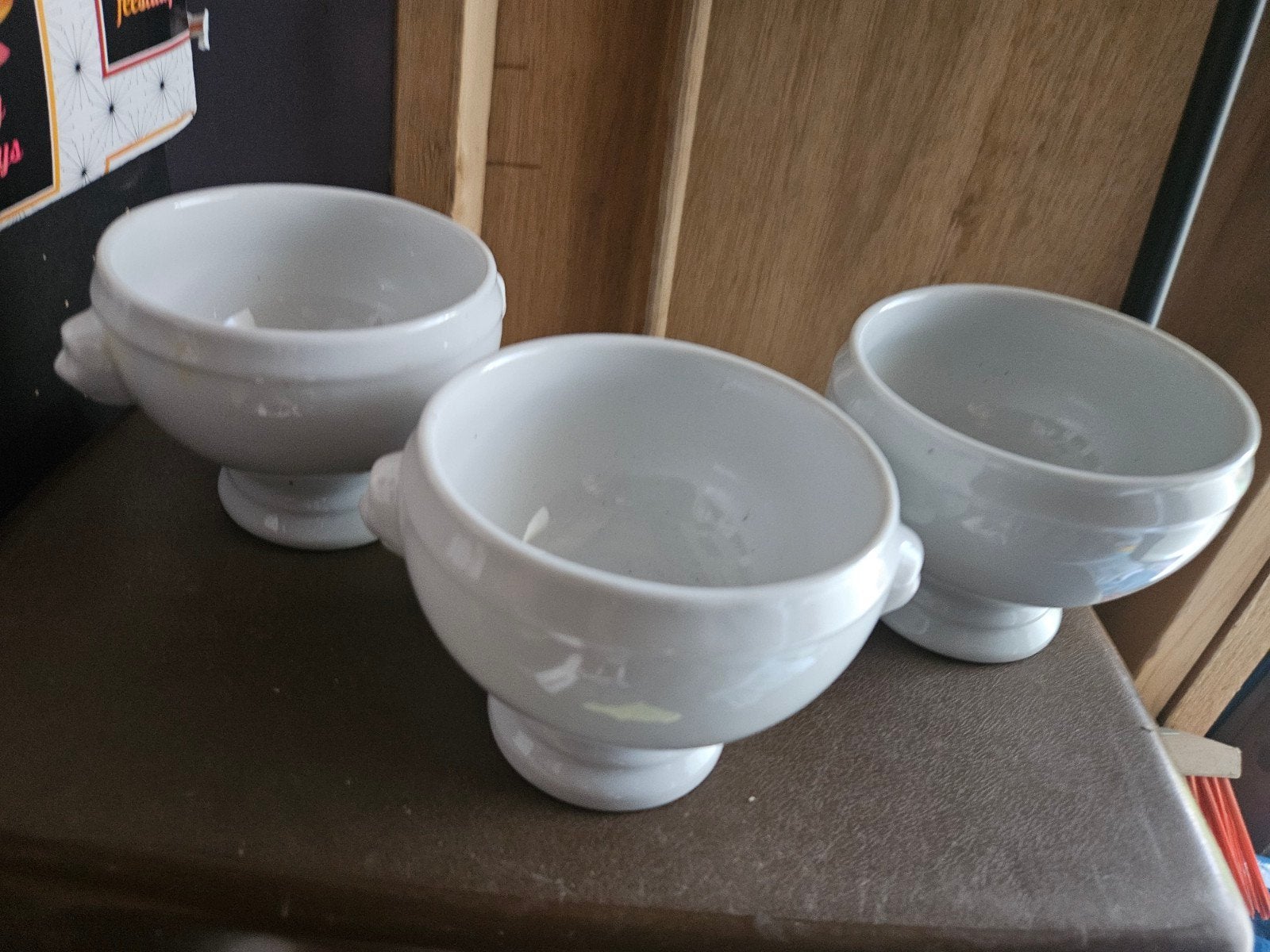 Set van 3 witte soepkommen met oren, Ophalen of Verzenden