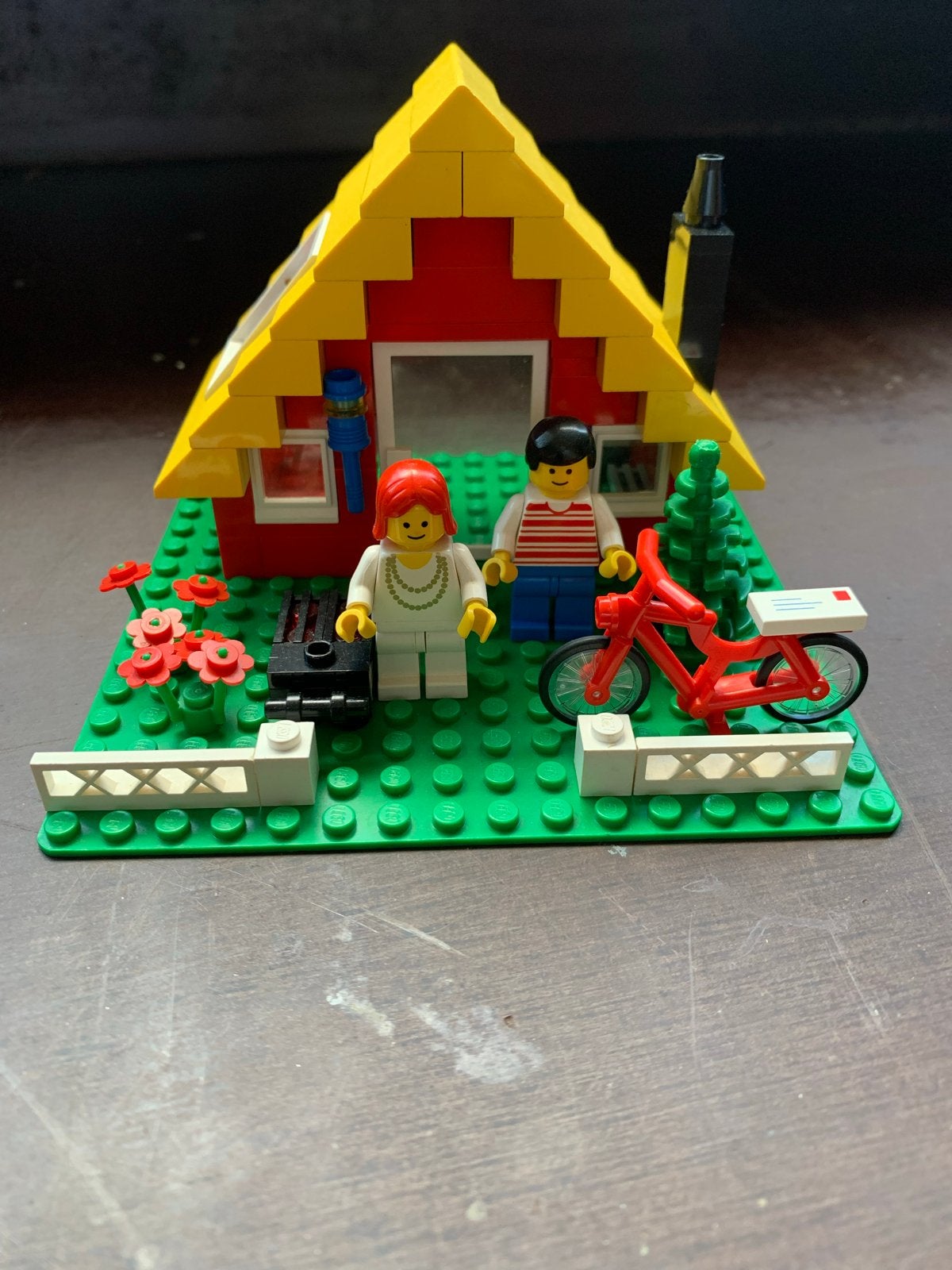 LEGO Legoland 6592: Vakantiehuisje met figuren en fiets, Ophalen of Verzenden, Zo goed als nieuw