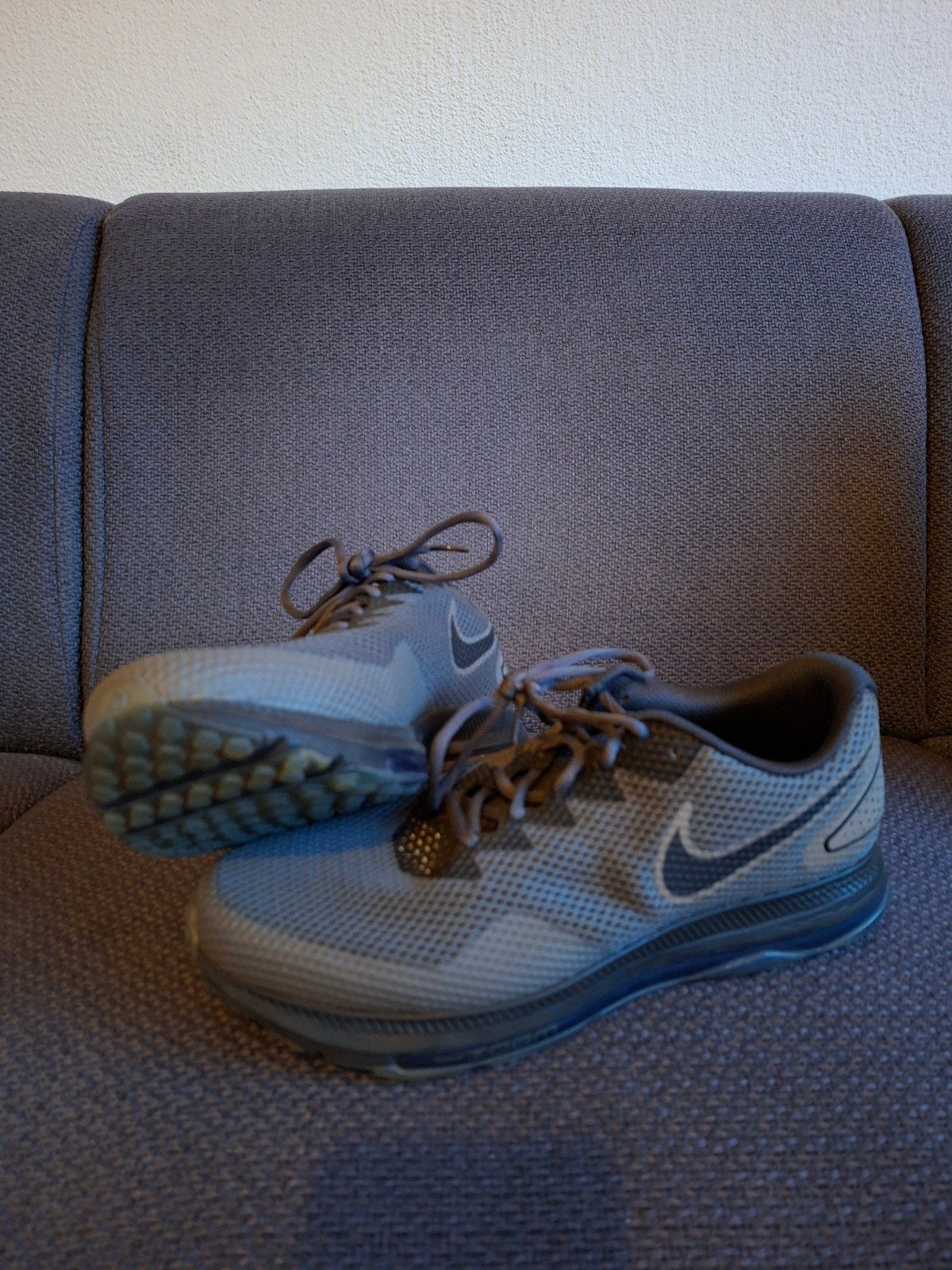 Nike hardloopschoenen - Grijs, Ophalen, Sportschoenen, Nike, Grijs